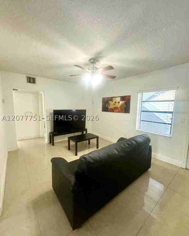 2361 Sw 27th St #1 - Photo 2 of 11