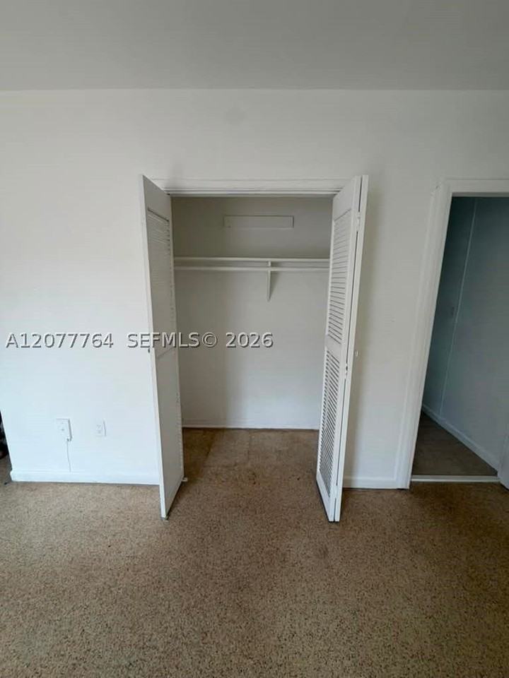 2465 W Flagler St #6 - Photo 7 of 7