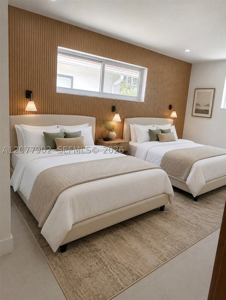 1116 Hollywood Blvd - Photo 4 of 12