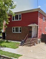 featured image of 68 Christopher St #2