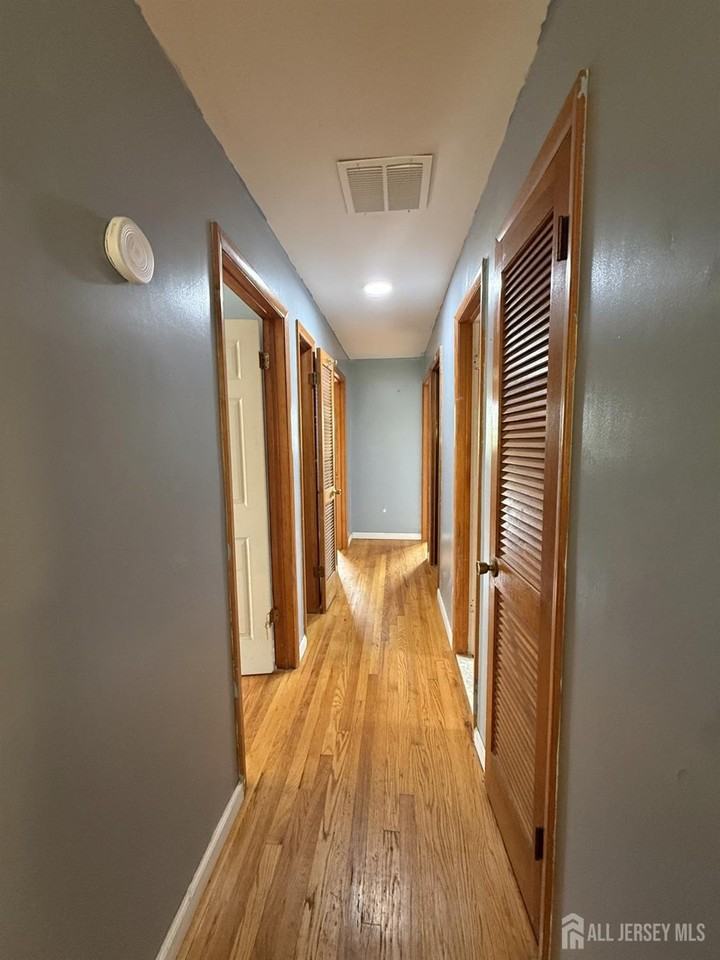 68 Christopher St #2 - Photo 5 of 11