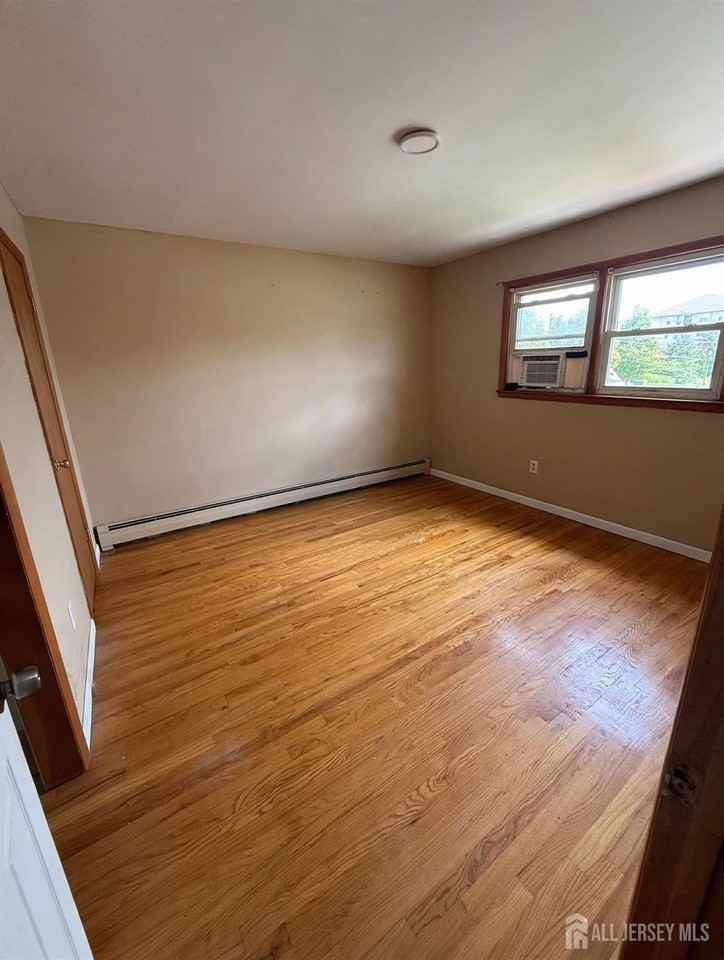 68 Christopher St #2 - Photo 7 of 10