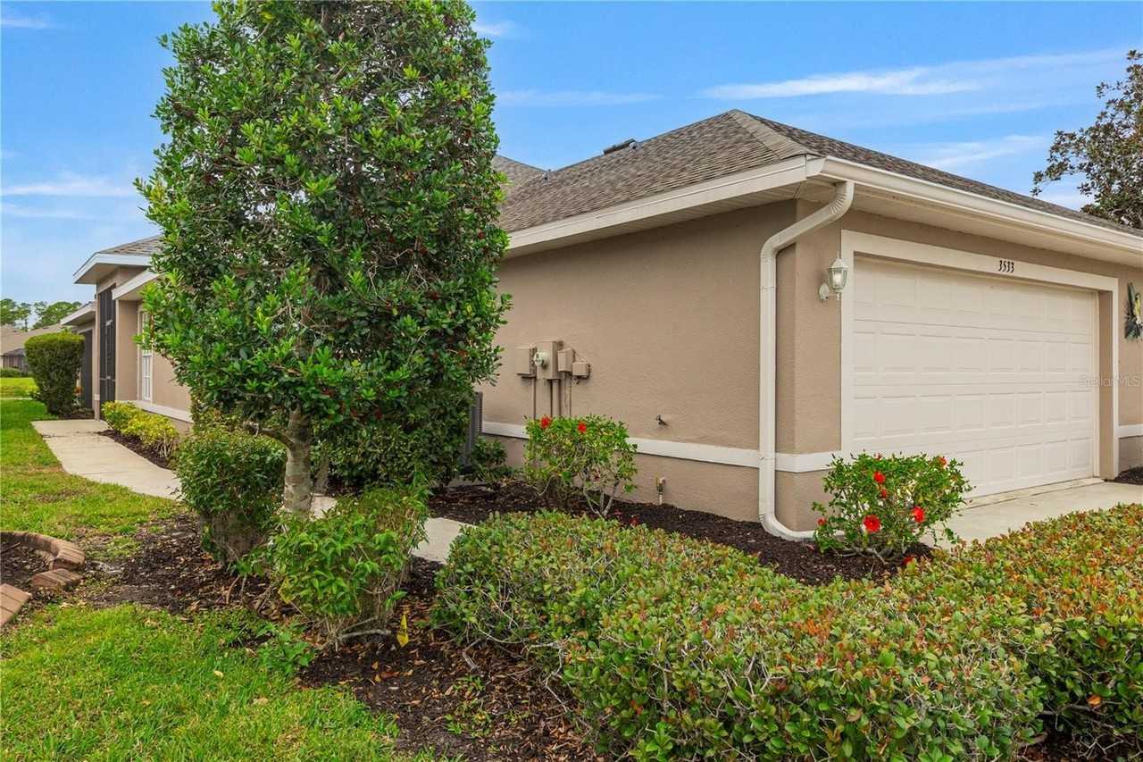 3533 Lakewood Blvd - Photo 3 of 46