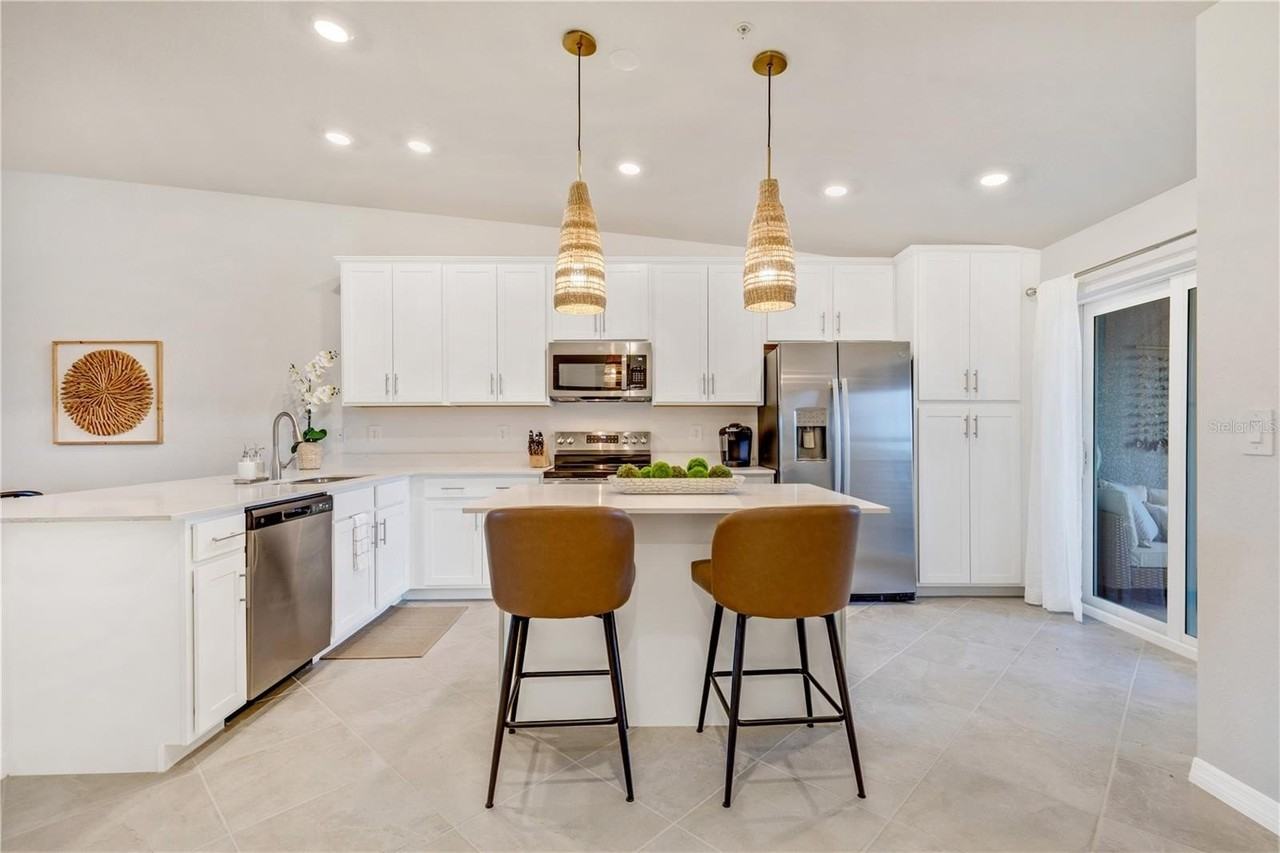 17440 Opal Sand Dr #202 - Photo 5 of 50