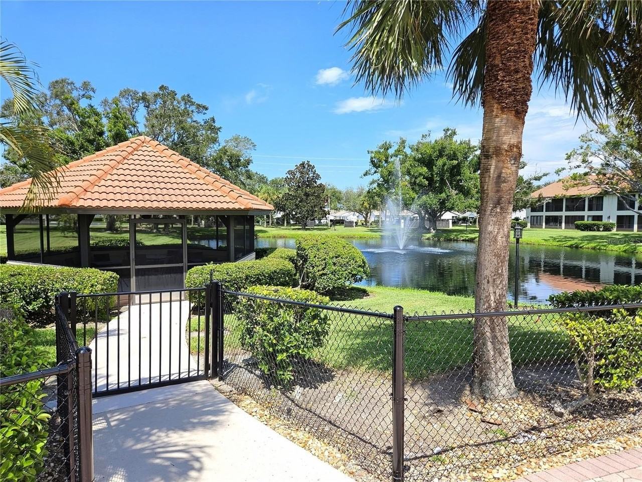 756 Avenida Estancia #162 - Photo 4 of 49