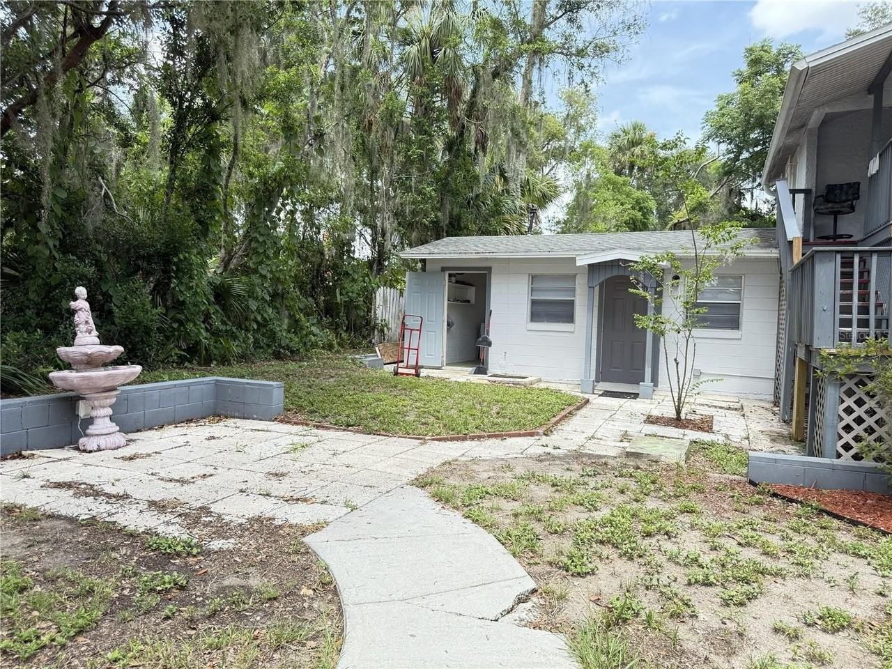 123 S Arlington Ave #C - Photo 2 of 10