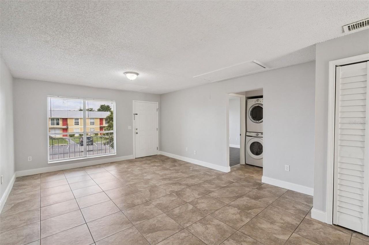 1847 Caralee Blvd #4 - Photo 5 of 19