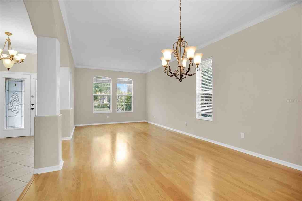 2615 Lakemoor Dr - Photo 5 of 50