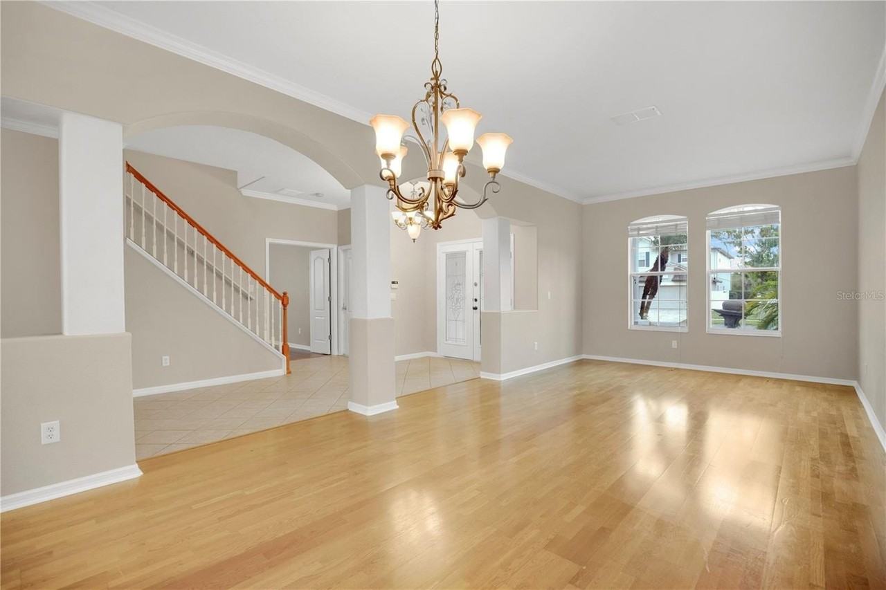 2615 Lakemoor Dr - Photo 7 of 50