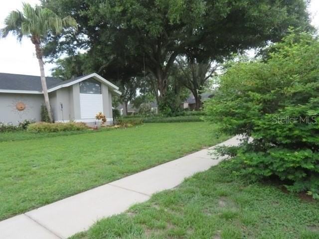 839 Rosemere Cir - Photo 5 of 50