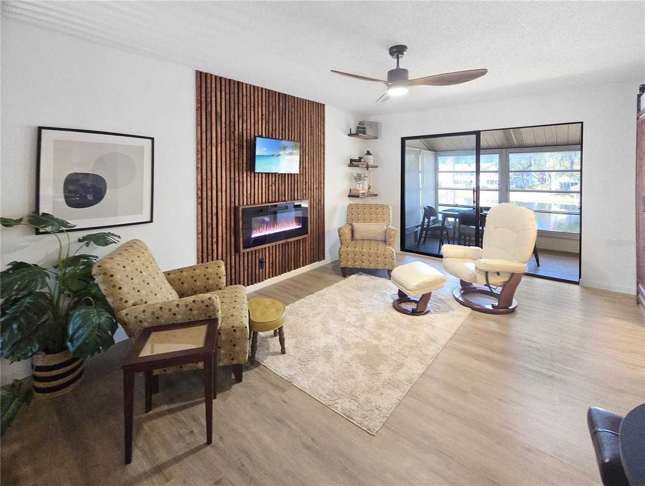 623 Midway Dr #B - Photo 5 of 26
