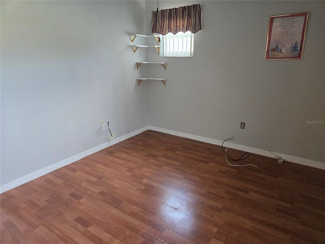 4870 Sw 147th Loop - Photo 2 of 12