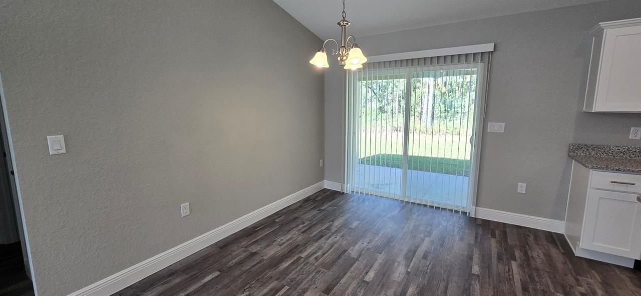 217 Oak Lane Cir - Photo 3 of 18