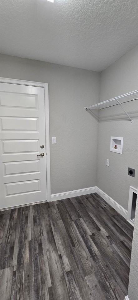 217 Oak Lane Cir - Photo 6 of 18