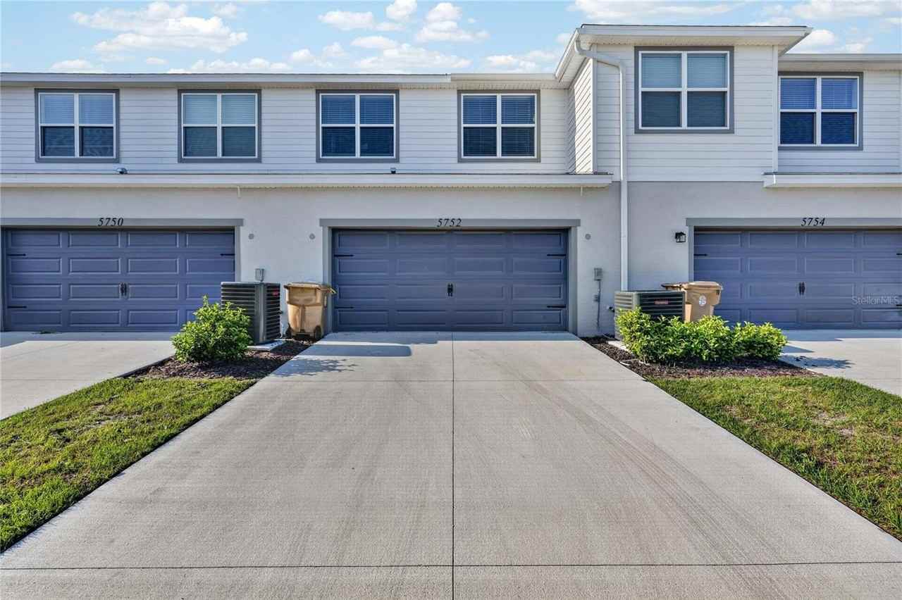 5752 Anders Way - Photo 3 of 28
