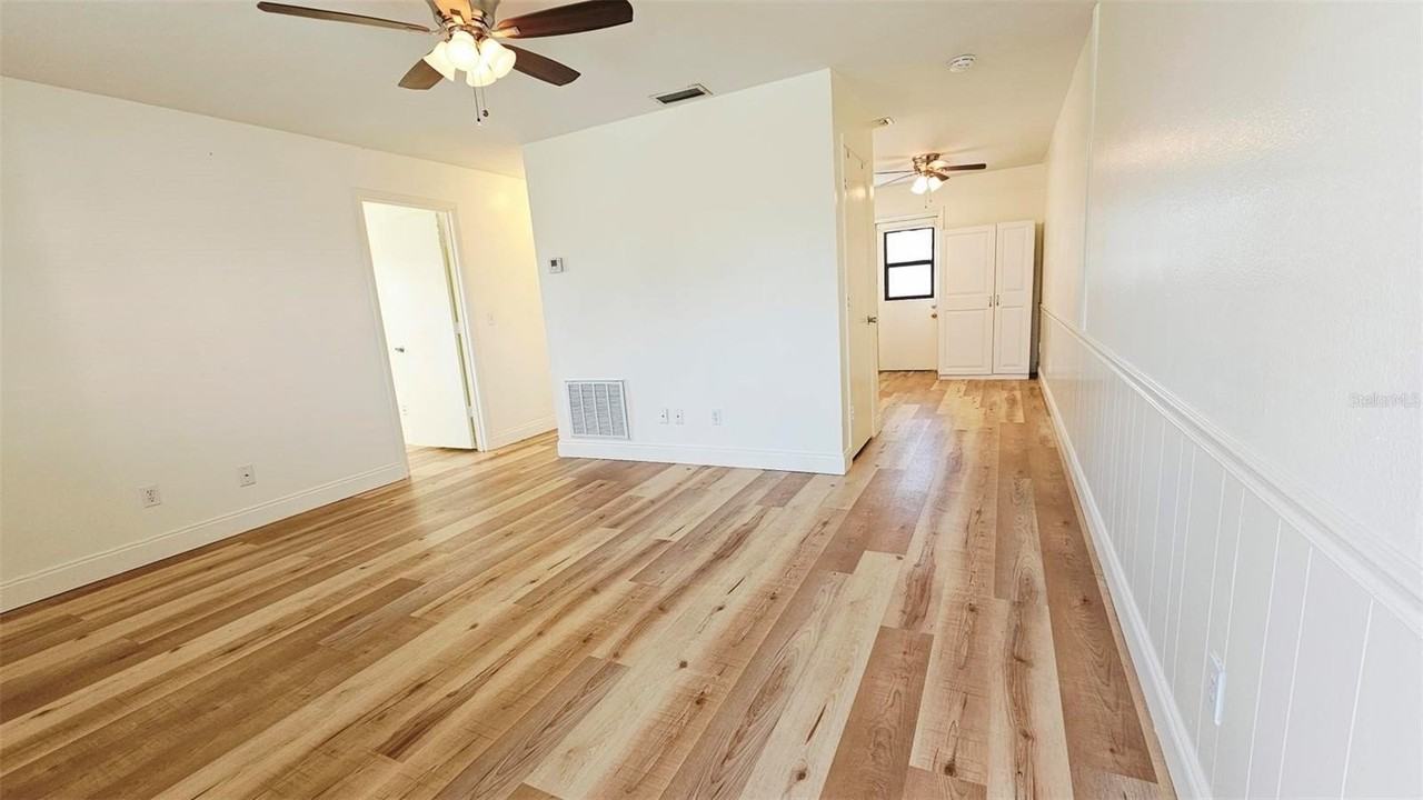 10147 Tramore Ave #A - Photo 4 of 19