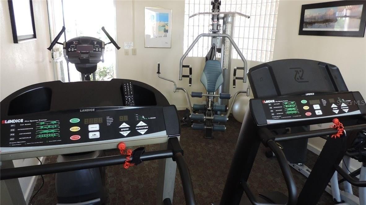 6093 Bahia Del Mar Cir #277 - Photo 3 of 32