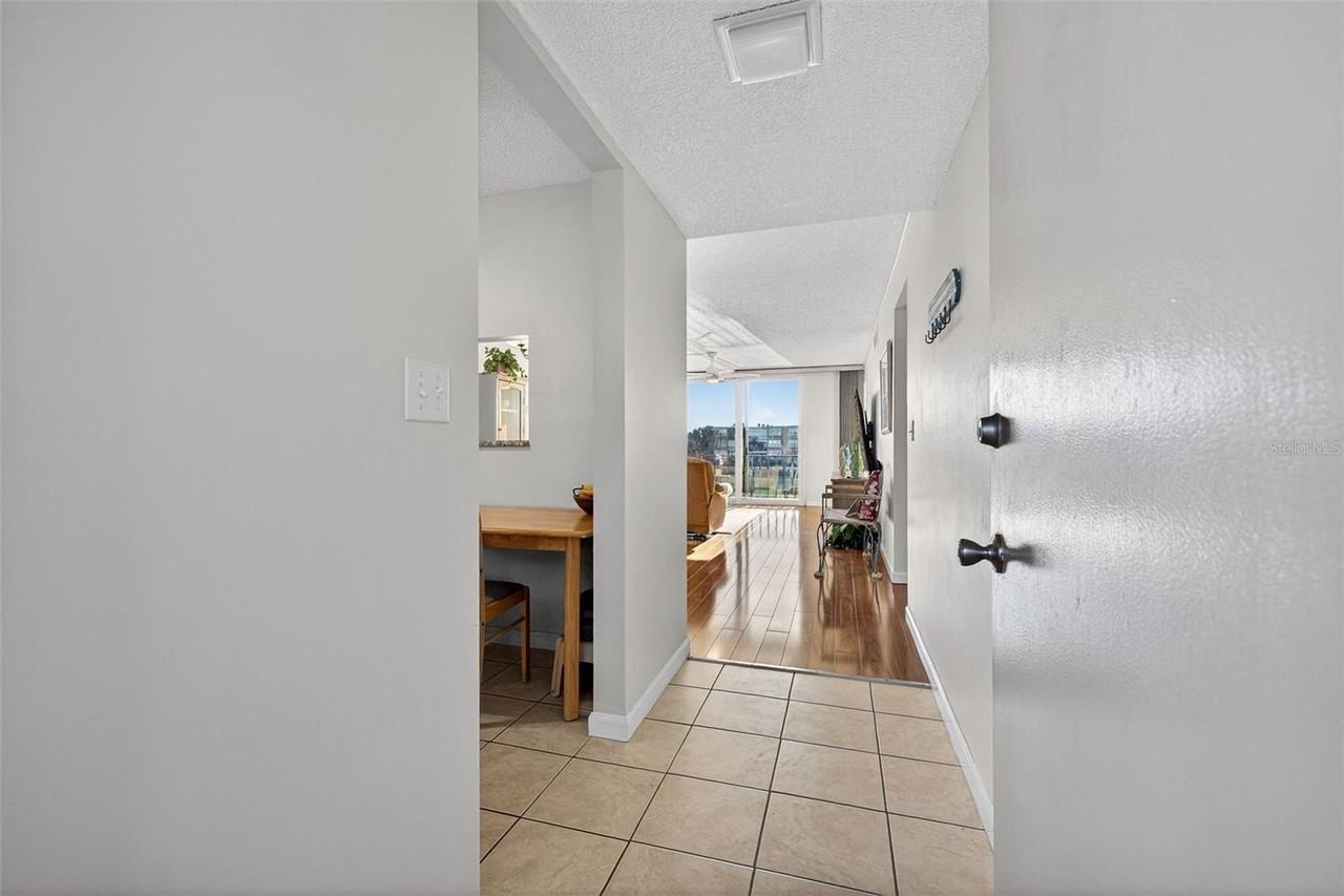 7625 Sun Island Dr S #207 - Photo 2 of 30