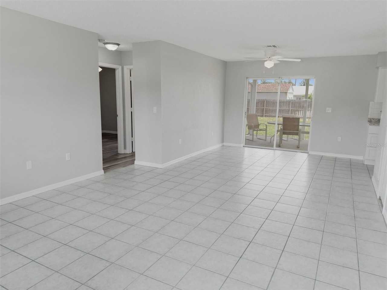 2202 Godfrey Ave - Photo 6 of 34