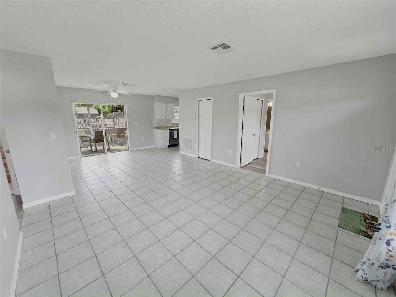 2202 Godfrey Ave - Photo 7 of 34