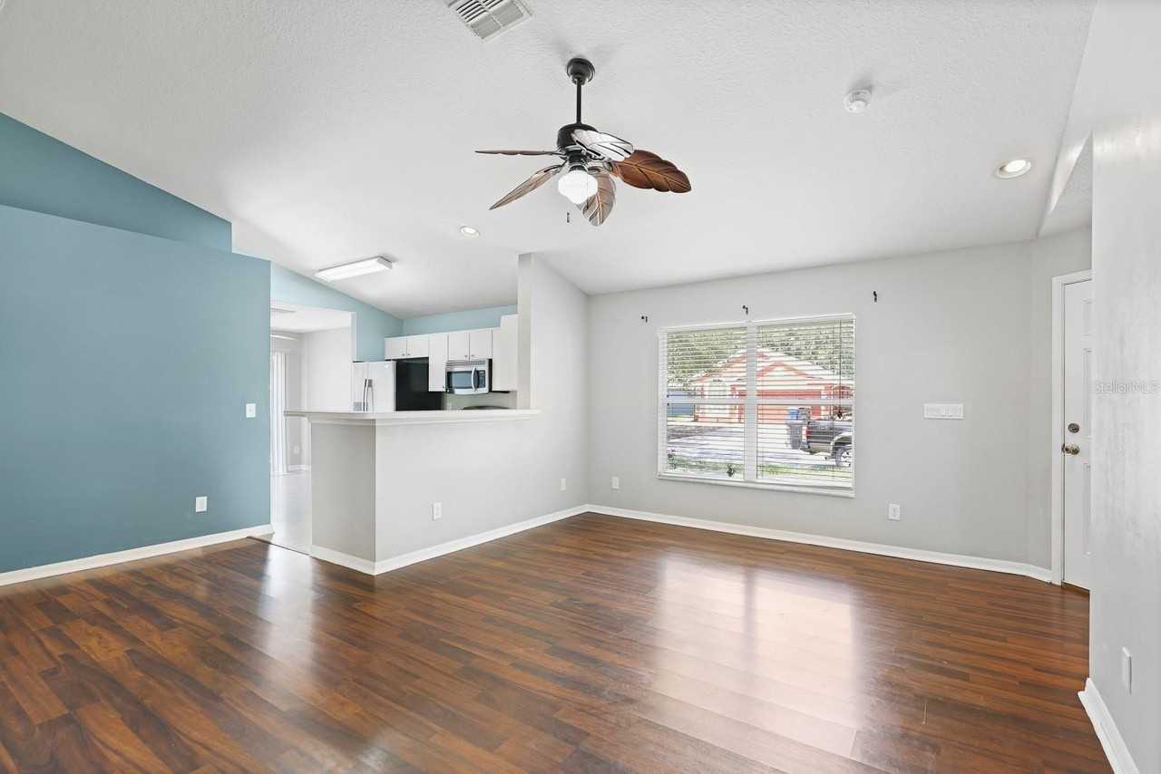 7408 Oxford Garden Cir - Photo 4 of 30