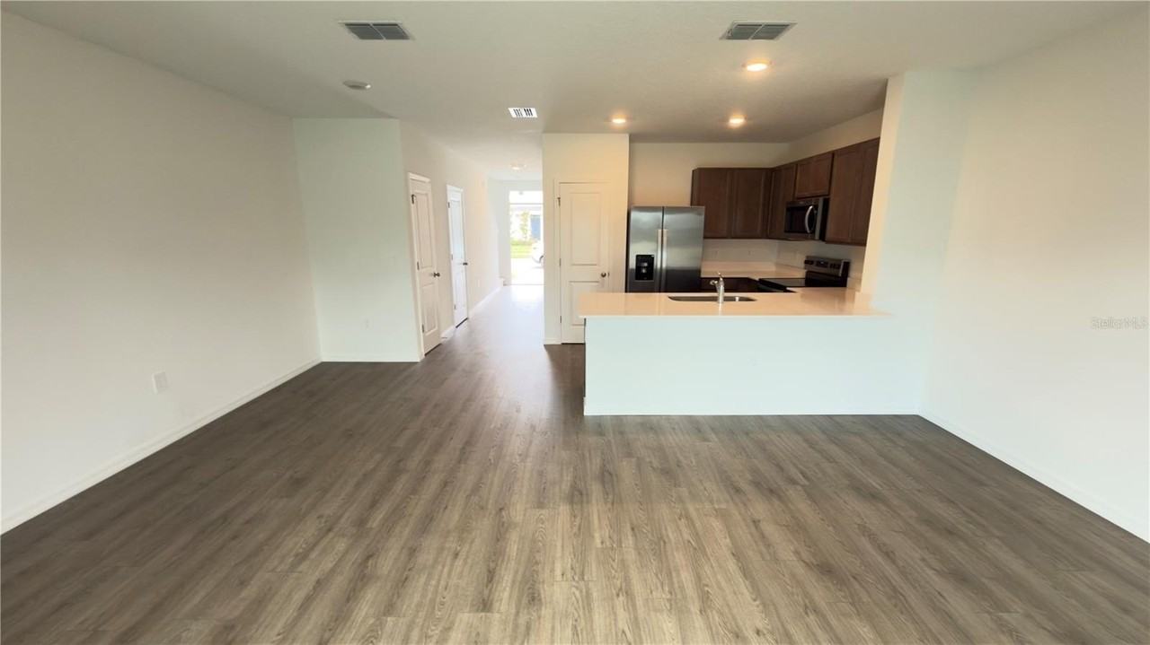 31211 Midnight Sun Way - Photo 6 of 23