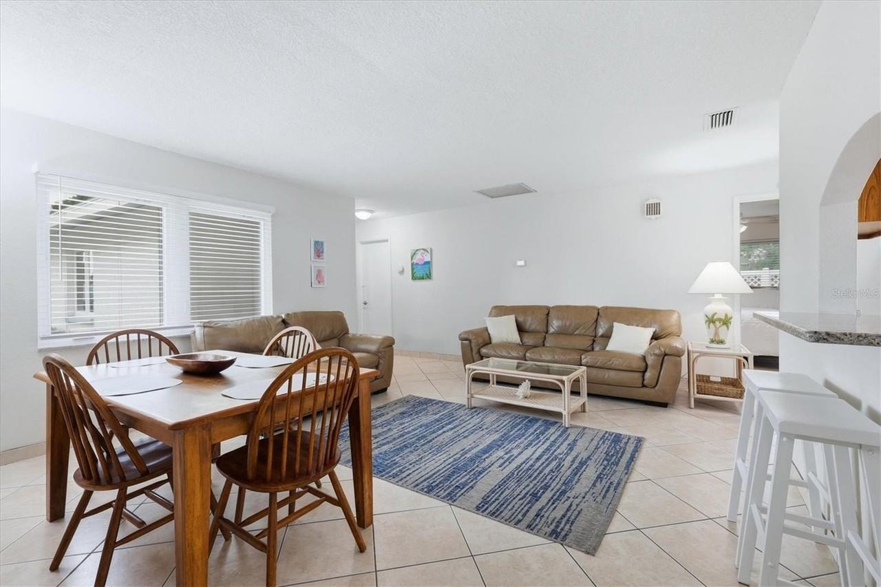 6309 Flamingo Dr - Photo 5 of 40