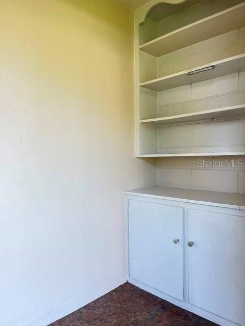 1007 N Alabama Ave - Photo 3 of 12
