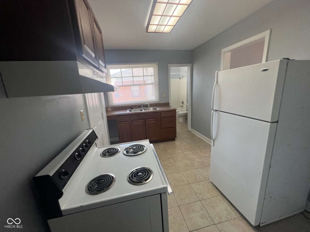 3763 Broadway St #4 - Photo 7 of 16