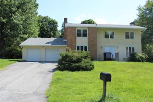 8 Tanglewood Dr - Photo 1 of 1