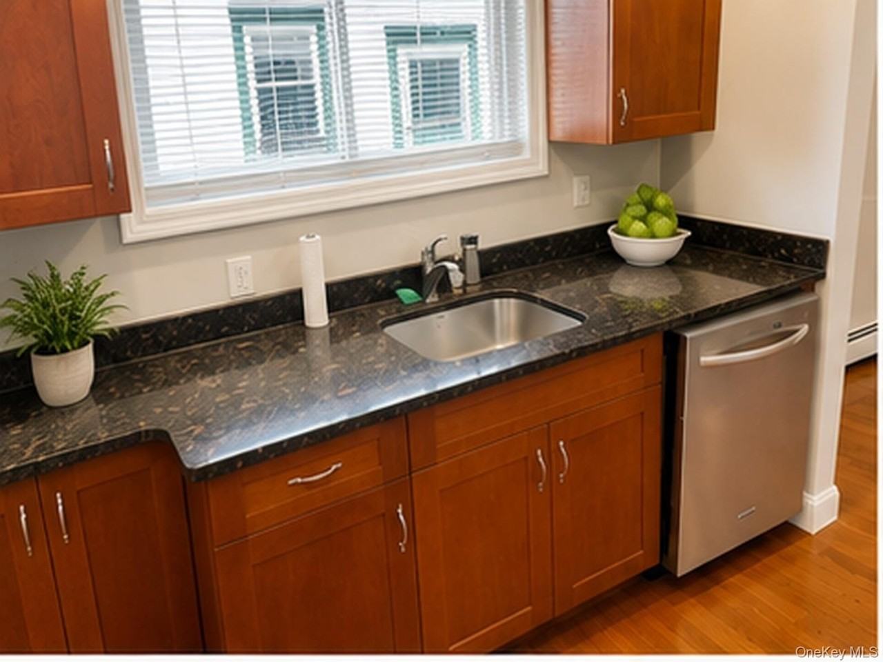 157 W Walnut St - Photo 4 of 9
