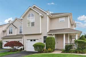 featured image of 3002 Willow Pond Dr