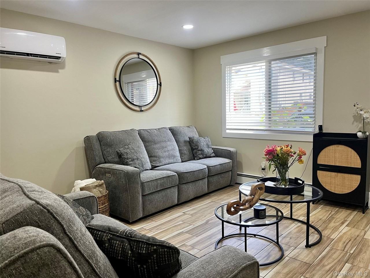 16 Maryland Ave - Photo 3 of 17