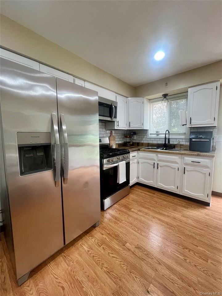16 Maryland Ave - Photo 6 of 17