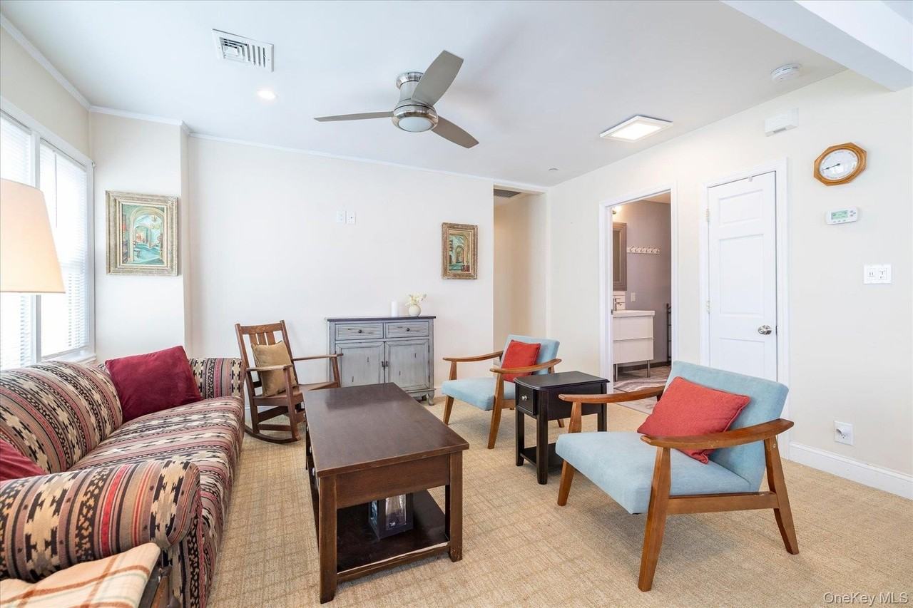 23 Arizona Ave - Photo 7 of 16