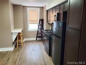 524 Merrick Rd #2ndFL - Photo 4 of 7