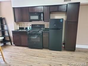 524 Merrick Rd #2ndFL - Photo 5 of 7