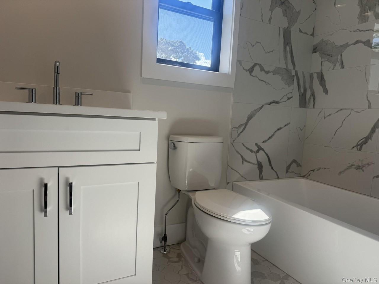 161 Union Ave #16 - Photo 7 of 17