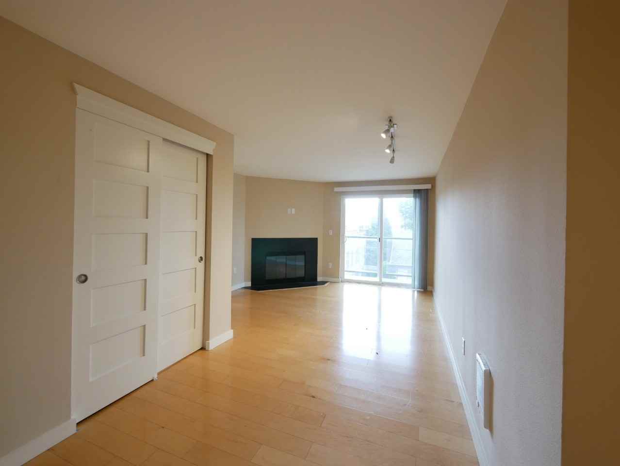 231 Belmont Ave E - Photo 5 of 15
