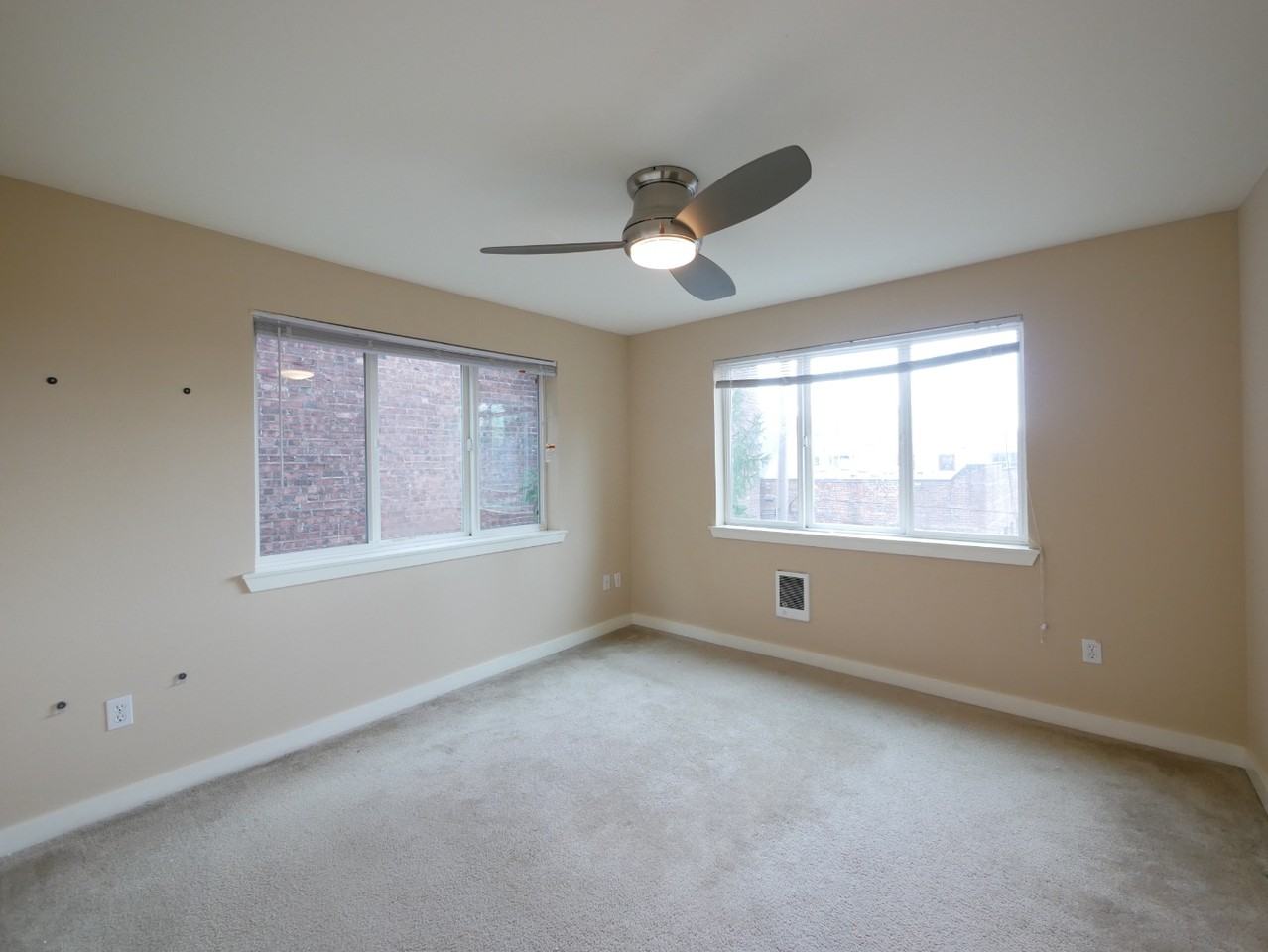231 Belmont Ave E - Photo 7 of 15
