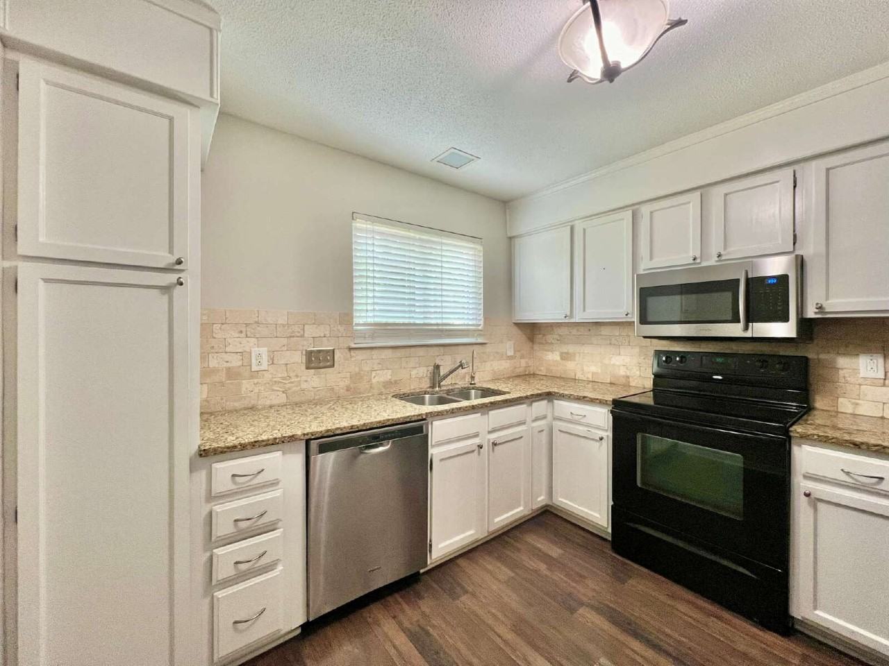 2901 Heathstead Pl #I - Photo 6 of 15