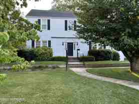 55 Pinewood Ave - Photo 1 of 1