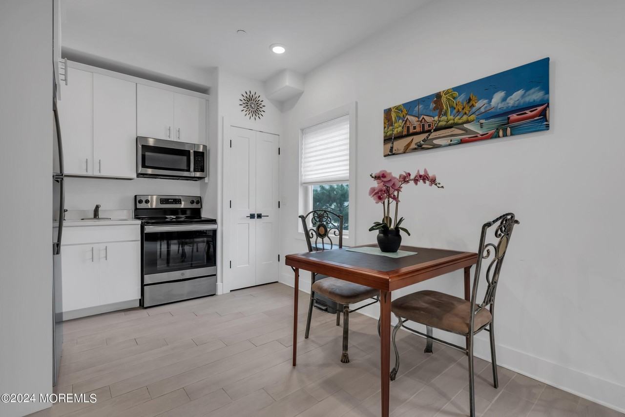 74 Ocean Ter #1stFL - Photo 7 of 15