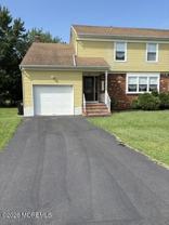 5 Bonnie Dr - Photo 1 of 1