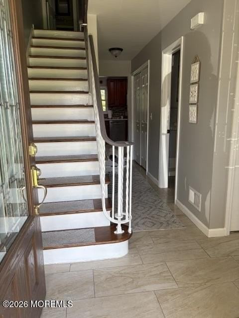 5 Bonnie Dr - Photo 2 of 18