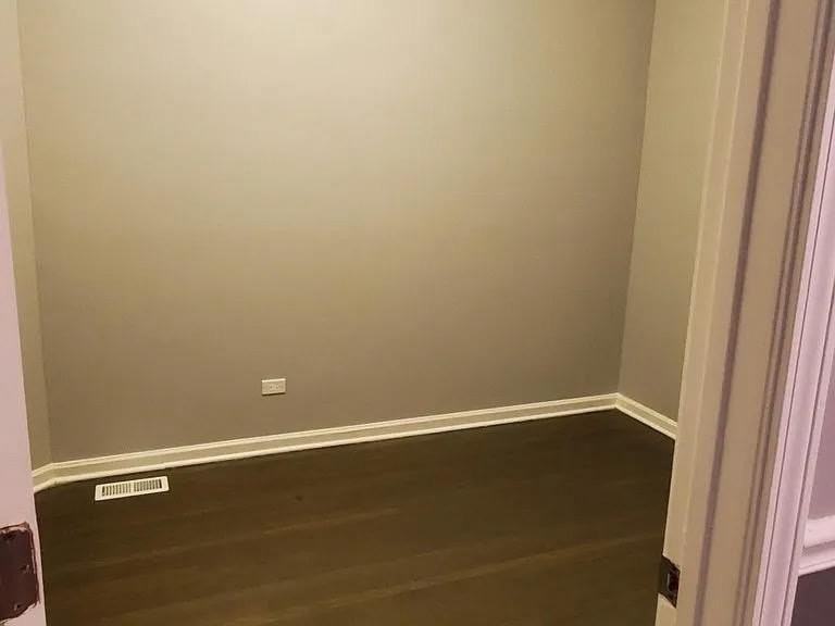 7212 S Saint Lawrence Ave #1 - Photo 5 of 9