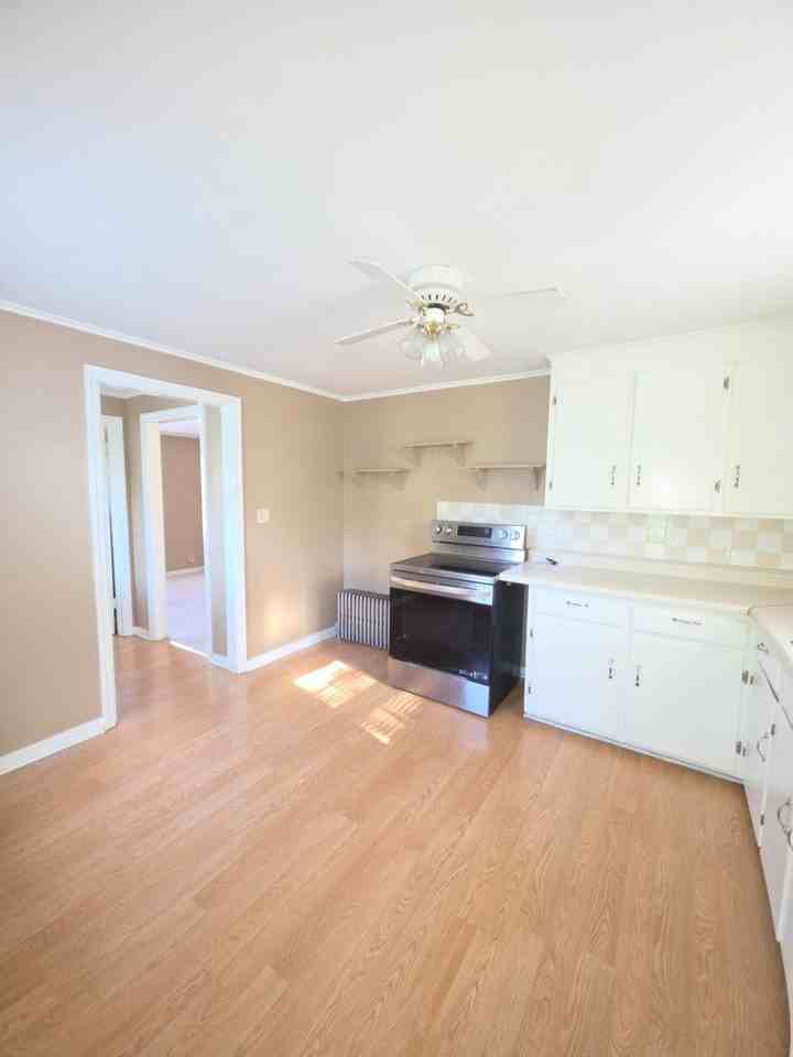 211 Edwards Ave #2 - Photo 2 of 11