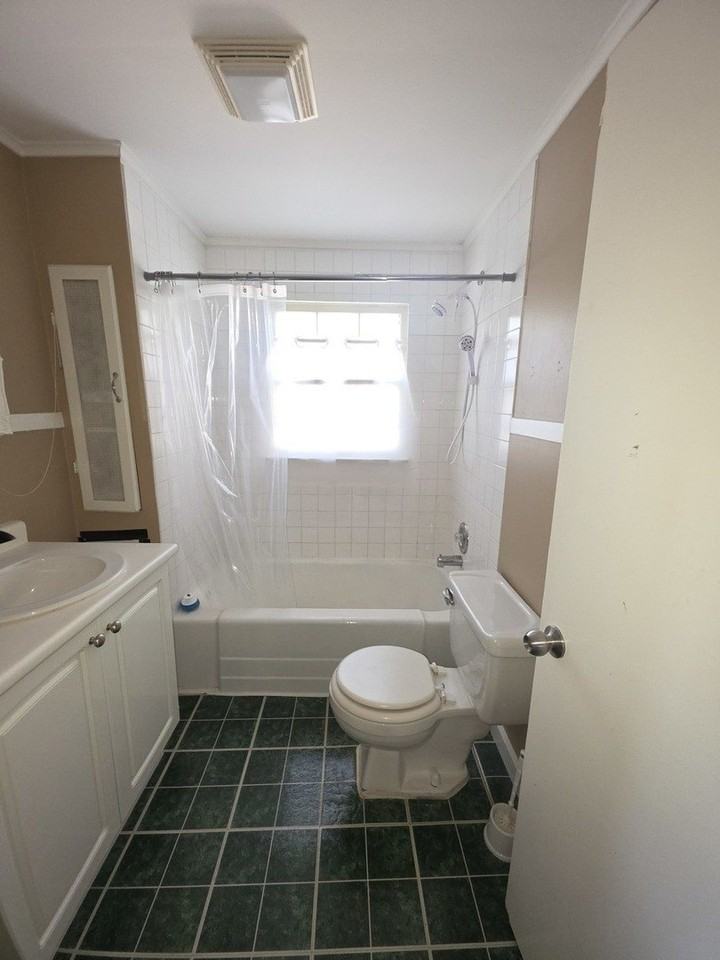 211 Edwards Ave #2 - Photo 5 of 11