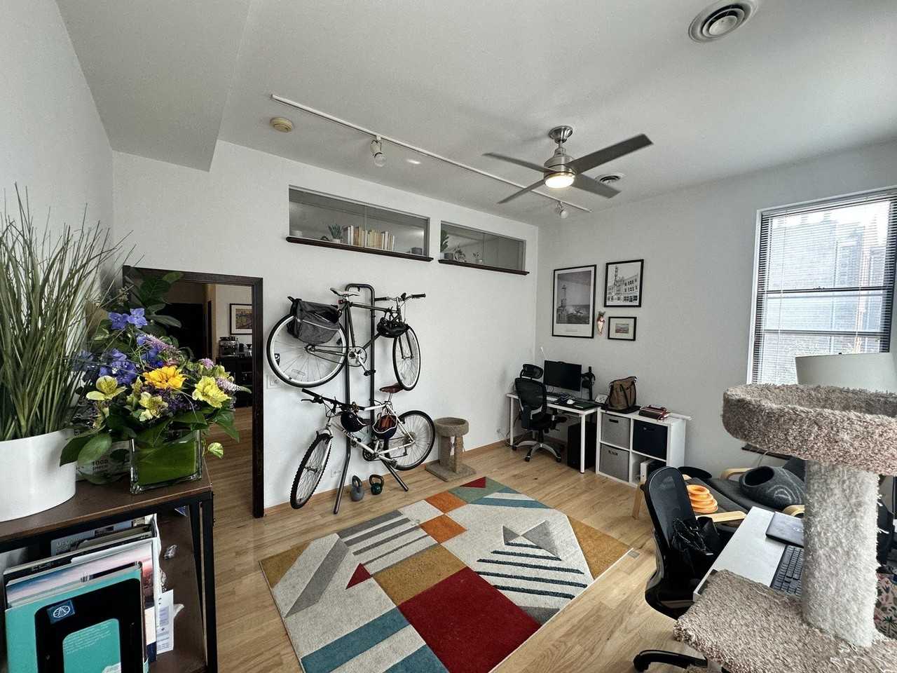 1237 N Noble St #2F - Photo 7 of 17