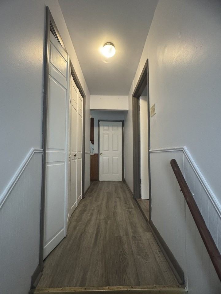 27 W 155th Pl - Photo 5 of 9
